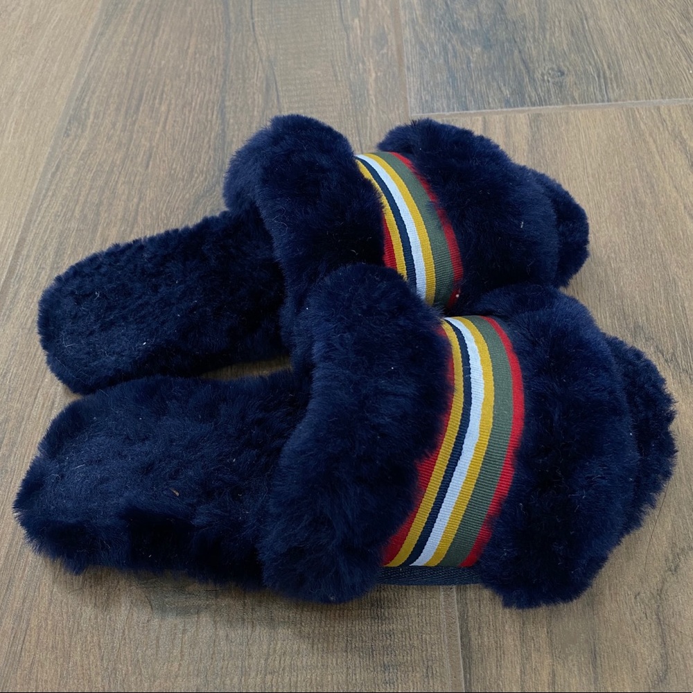 EMU AUSTRALIA FUR SLIDES